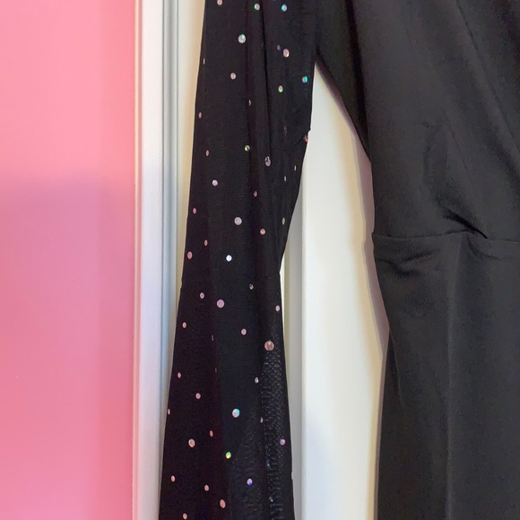 HOST PICK❣️Women’s Glitter/Mesh/Feather sleeve Party Dress XS - Picture 4 of 9